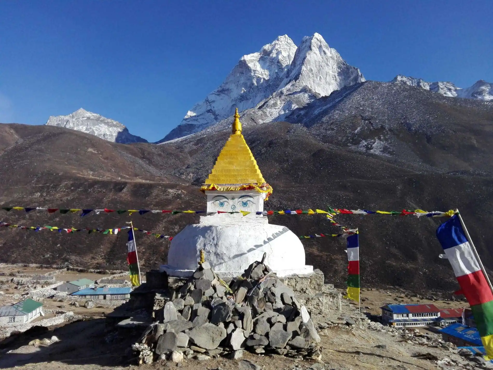 Trekking in Nepal(dingboche)